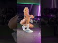 Blonde girl twerking 🍑🤩 #blonde #twerk