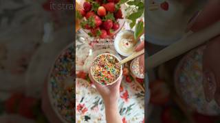 Strawberry Shortcake Dot Cake Cups #dotcake #strawberry #strawberrycake