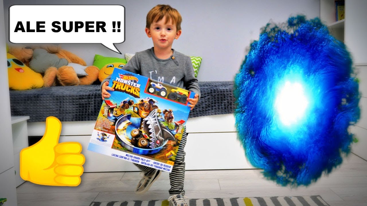MARCEL i MAGICZNY PORTAL Hot Wheels Monster Truck Rekin