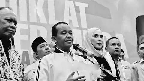 BAHLIL RESMIKAN LAPANGAN PADEL, GRATIS UNTUK UMUM ASALKAN MASUK GOLKAR