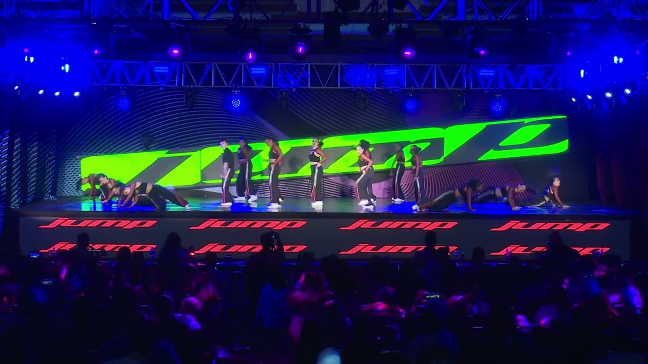 Let It Bump - Ivonne Grandé Dance Team