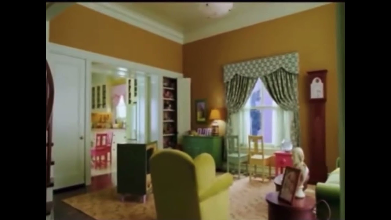 Rich Campbell laughs like Cat in the Hat