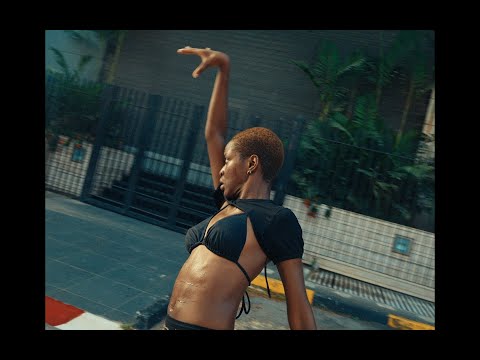 LA PANGOLA X AUNTY RAYZOR - FUMAY