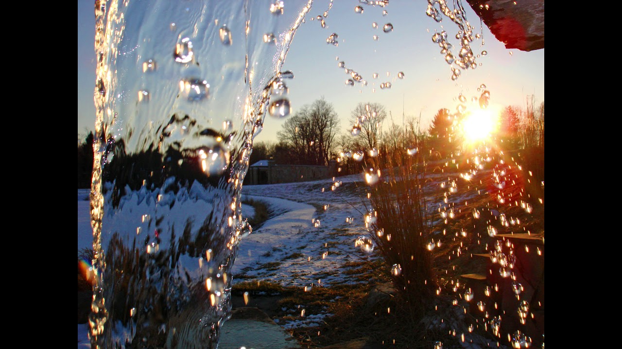 Опади. Гифка капли сосулька воды. Фото капля дождя на лужи. 15 Звуков весны.