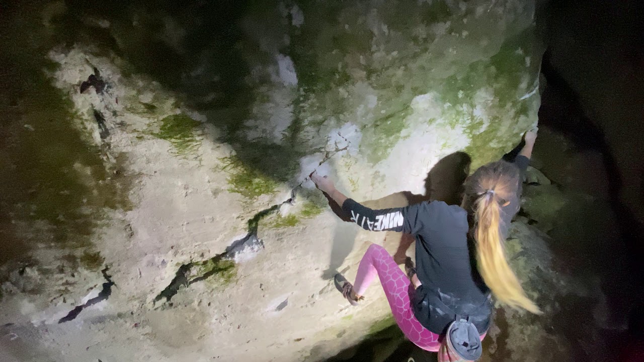 Rustam 8A+ Holštejn