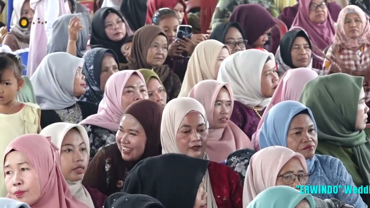 BAJU CINTA (VOC : BUNG JALAL) // AJP MINI MUSIC // SHOW RAMAH KASIH // WEDDING OCHA & PUTRA