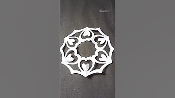 How to make a snowflake ❄️✂️ #shorts #snowflake #viralshorts #youtubeshorts