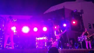 HAIM - "Falling" - Cosmo Pool, Las Vegas 4-17-14