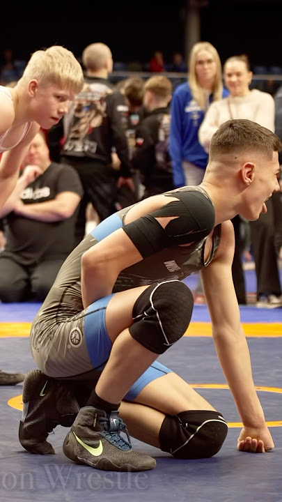 Ouch, don’t look! #wrestlinglife #nopainnogain #freestylewrestlingvideo #boyswrestle