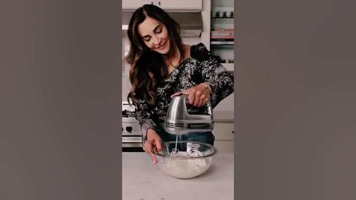 How to Elevate Store Bought Frosting II Kalejunkie