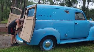 1950 Chevy panel truck restoration to tow my '34 Mercedes hotrod to the track!