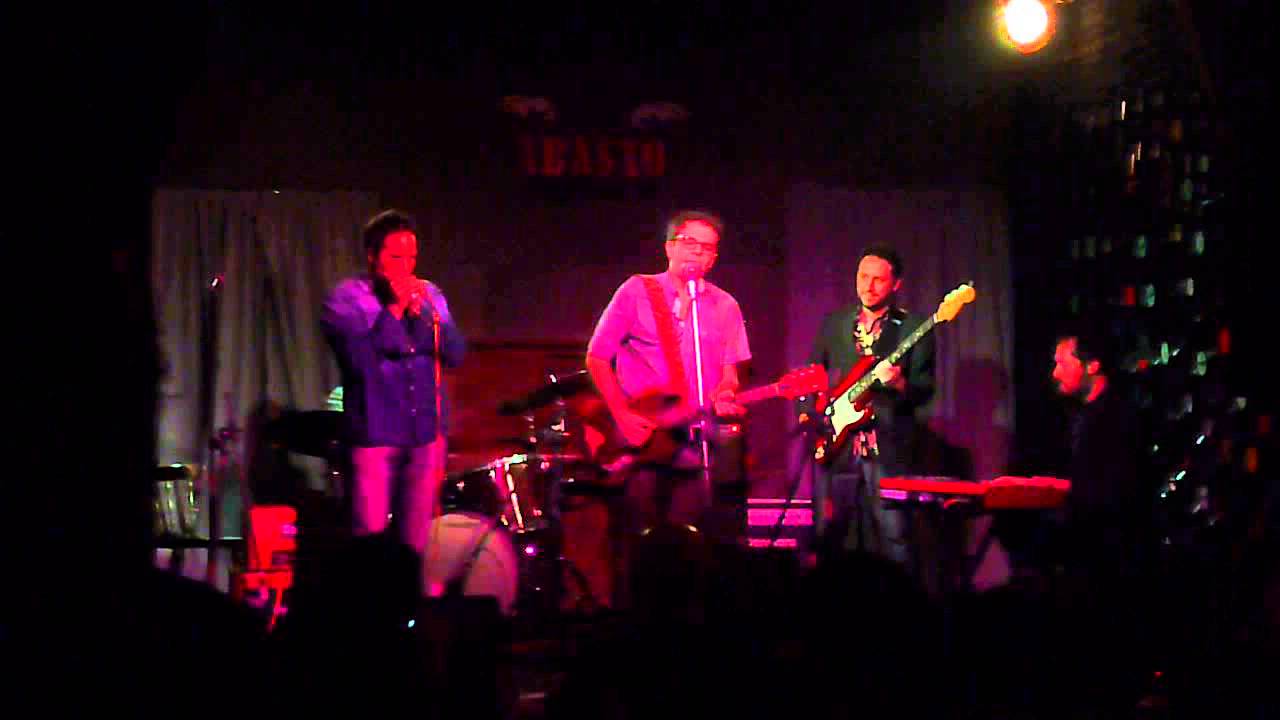 Daniel De Vita - Farewell Little Girl - En El Conventillo 16-10-2015 - YouTube