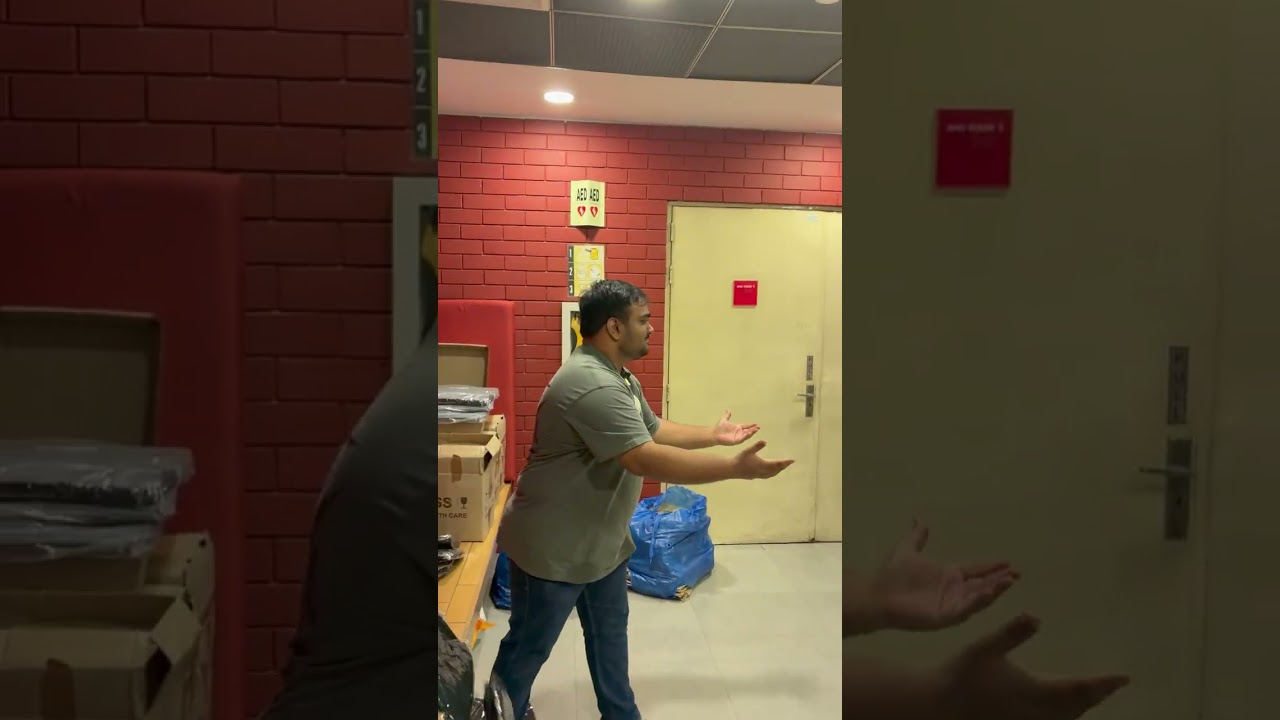 Sir, aap jaante hain hum kaun hai?