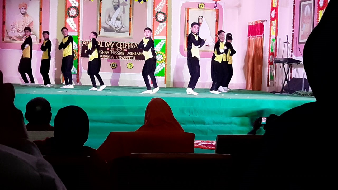 Dance by school student on mix song - YouTube