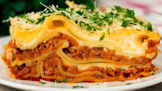 Lasagne mit Bechamelsauce - das beste Rezept ... und wie gut es aussieht!| Schmackhaft.tv