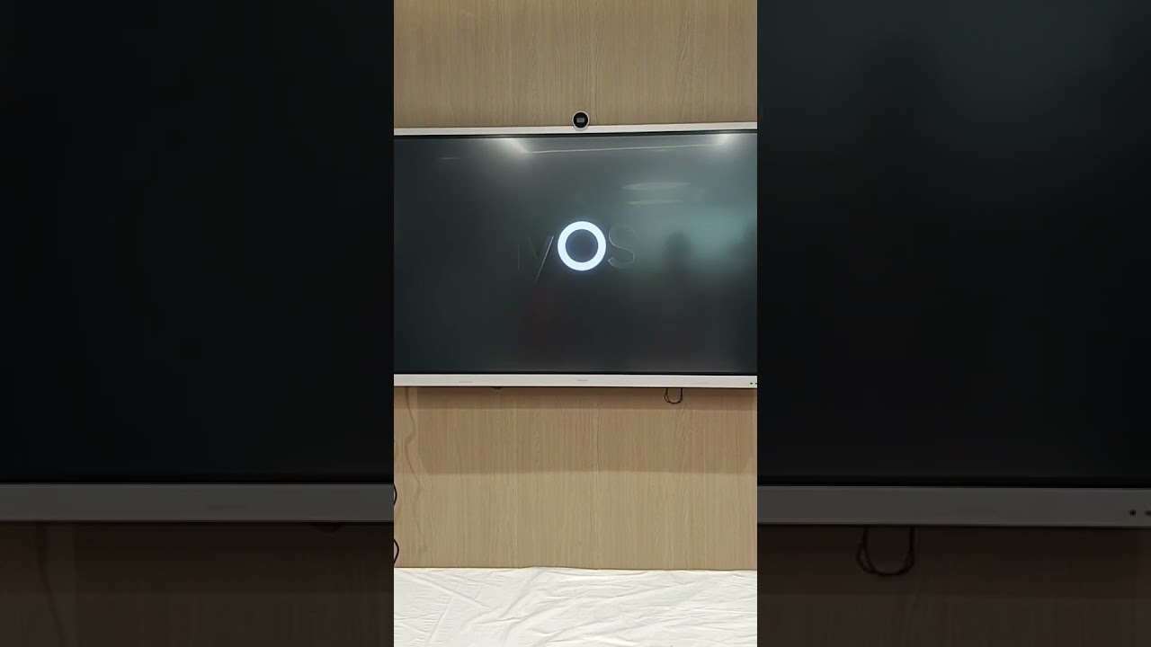 "Huawei IdeaHub S2 - The Ultimate Smart Office Solution!"  