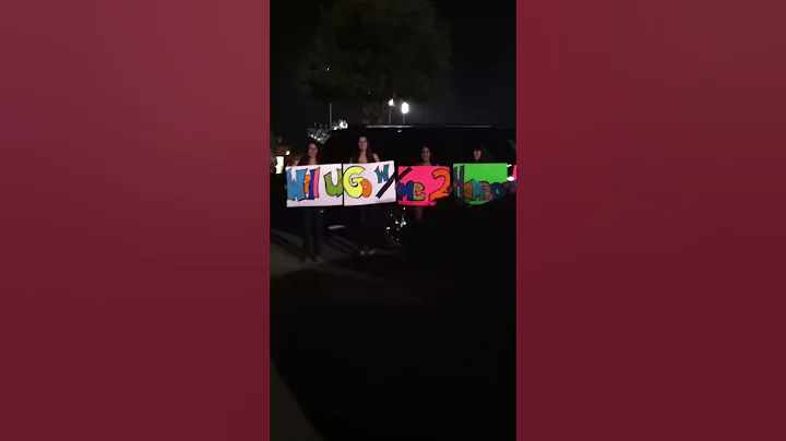 Best way to ask your girlfriend to Homecoming!