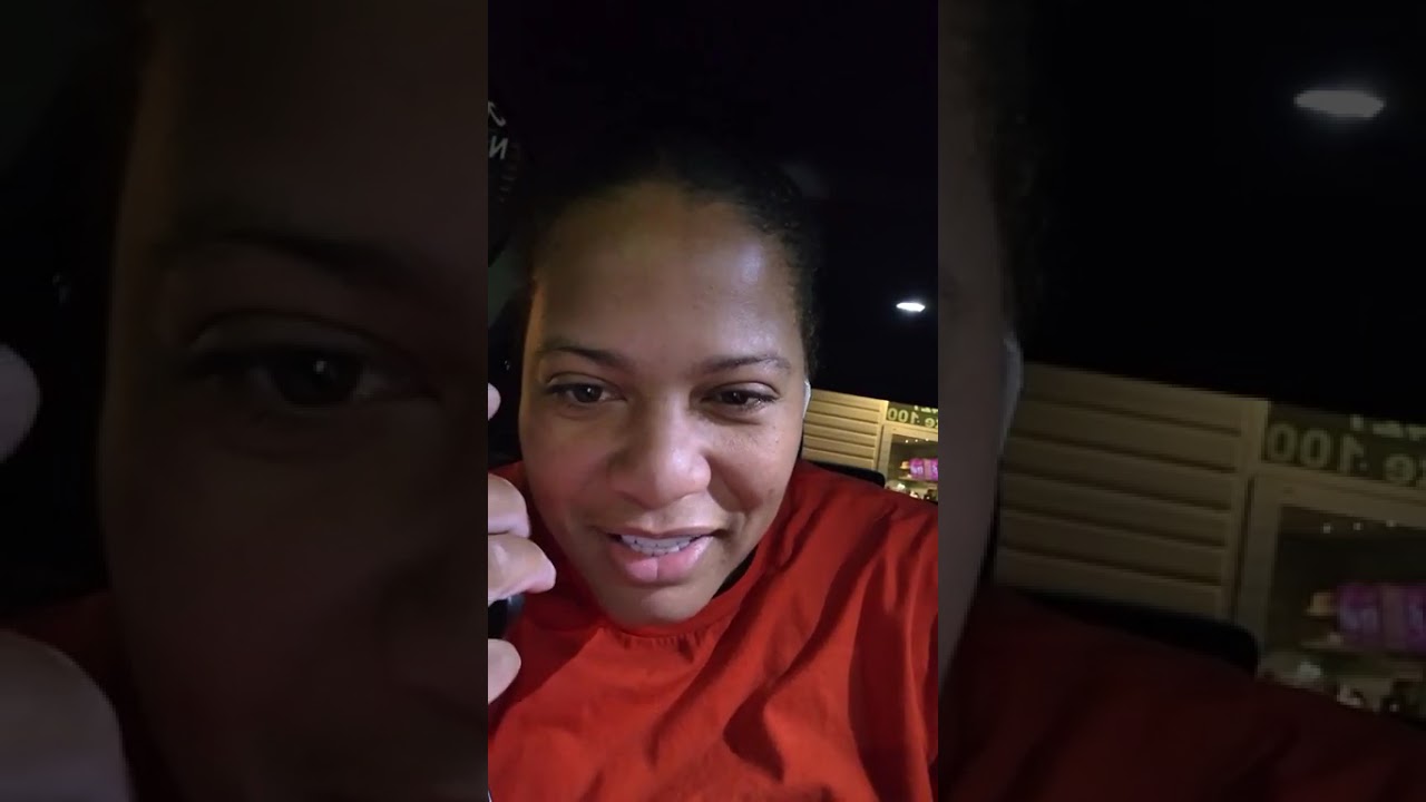 Уитни говорит, что Мэй отказалась сотрудничать в процессе развода, но Мэй внезапно появилась, что...