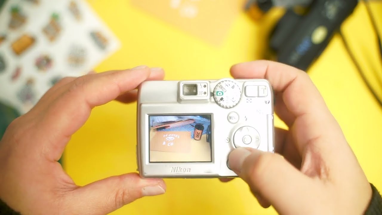 NIKON COOLPIX 5600