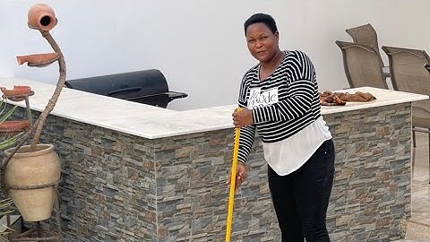 i feel like giving up #housemaid in oman laundry and cleaning back yard