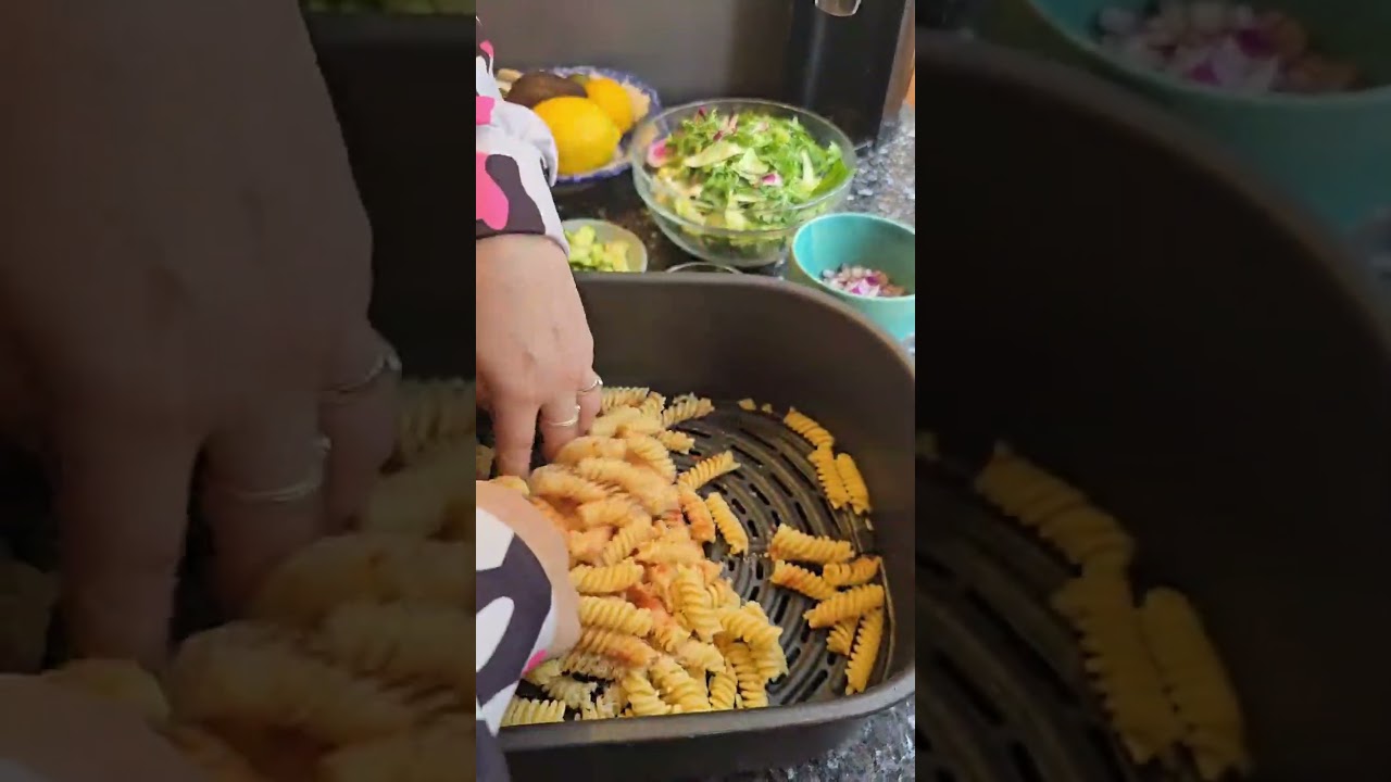 Crispy bacon pasta salad everyone asks for the recipe #food #cooking #viral