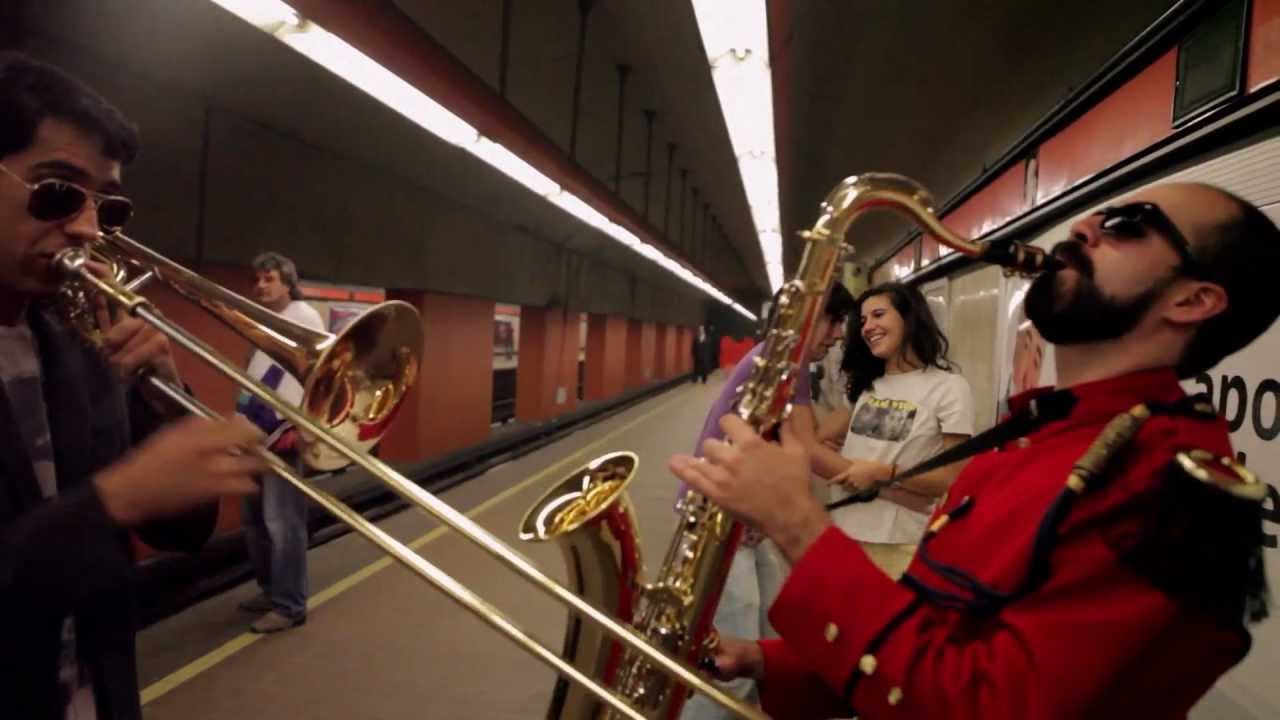 在 YouTube 上观看 Torreblanca - Roma (Video Oficial) 在 YouTube 上观看 Torreblanca - Roma (Video Oficial)