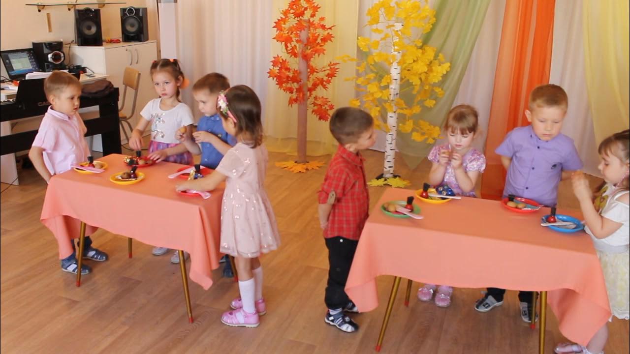 Партитура для шумового оркестра. Веселые музыканты. Весенний оркестр в детском саду видео. Шумовой оркестр осенний. Осенний оркестр в детском саду.