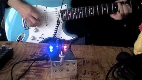 hand built experimental noise pedal circuit bent laser octave