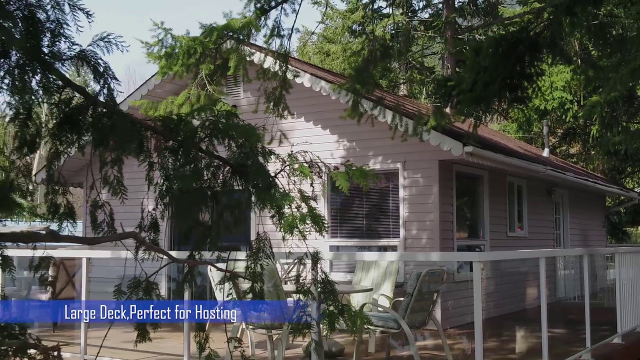 Beach front home at Shuswap Lake for sale: St. Ives Rd