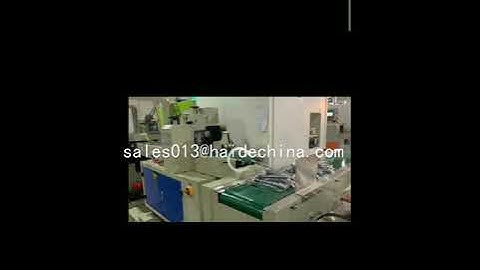 Single spoon packing machine on line injection molding machine