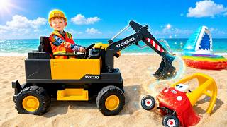 A fun day at the beach! 🏖️🌊 Games and surprises! | Beach Fun for Kids screenshot 3