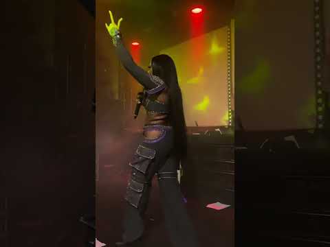 Tink - Fake Love Live In Germany Officialtink