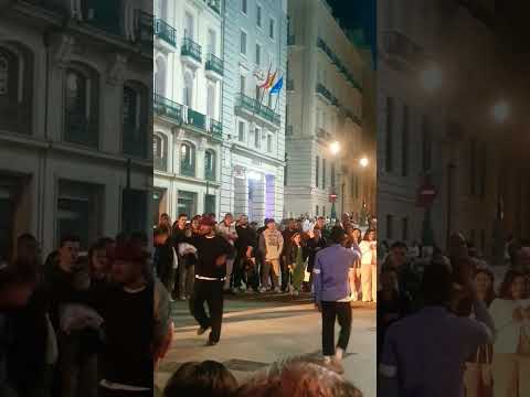 Видео: Тусовочная Улица Мадрида #dance #dancevideo #spain #streetfood #streetdance #night #party