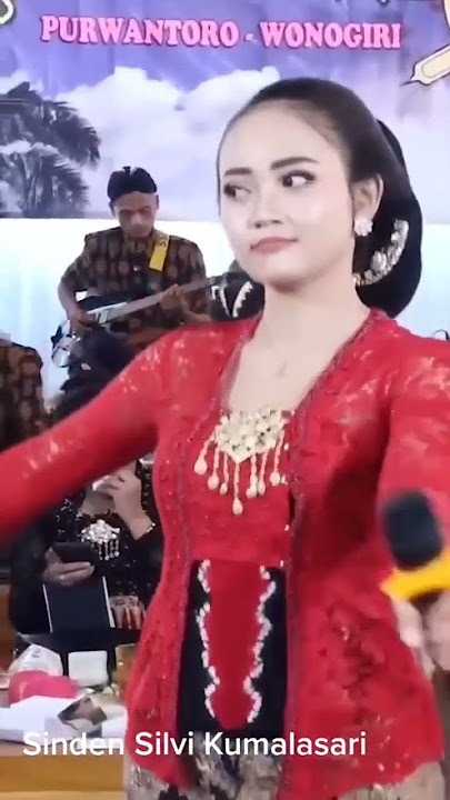 SILVI KUMALASARI SINDEN CANTIK MADIUN NGAWI
