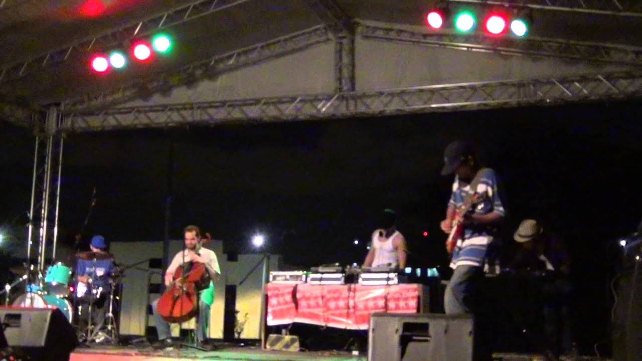 Militantex en vivo - 2012 festival invazion - YouTube