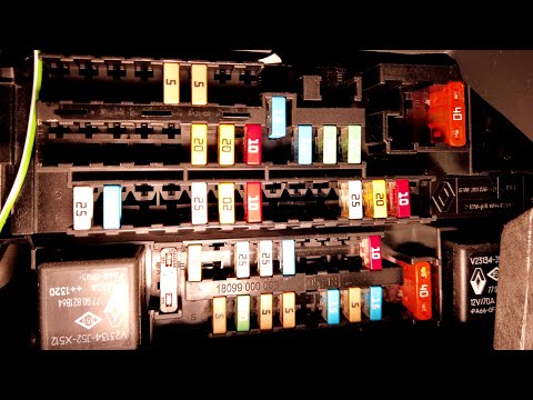 Renault Laguna 3 cabin fuses and OBD2 port location