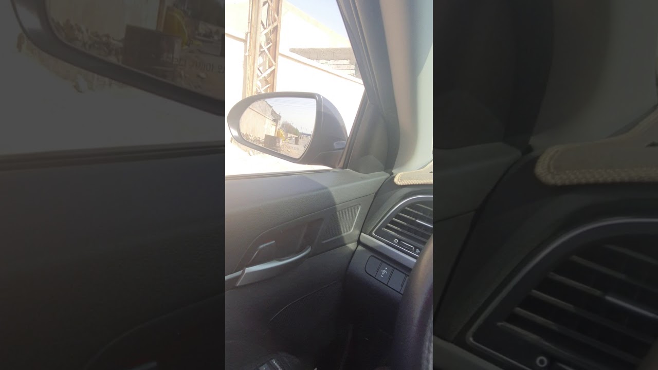 الرجوع للخلف واستخدام Rفي الرجوع فقط في حاله خروجنه من الكراج او الفرع يستخدم السكان عكس االاتجاه 😁