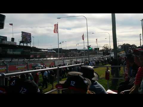 Bathurst 2016 Muscle Car Masters Start 