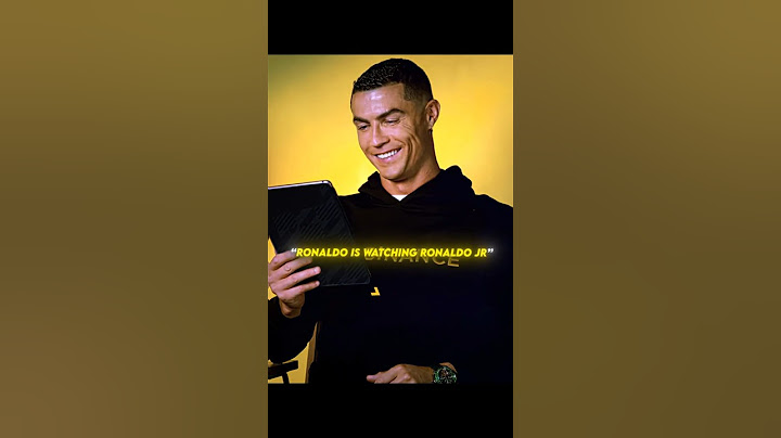 Ronaldo Teaches Football to Ronaldo Jr 🥶
