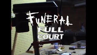 “FULL COURT“
