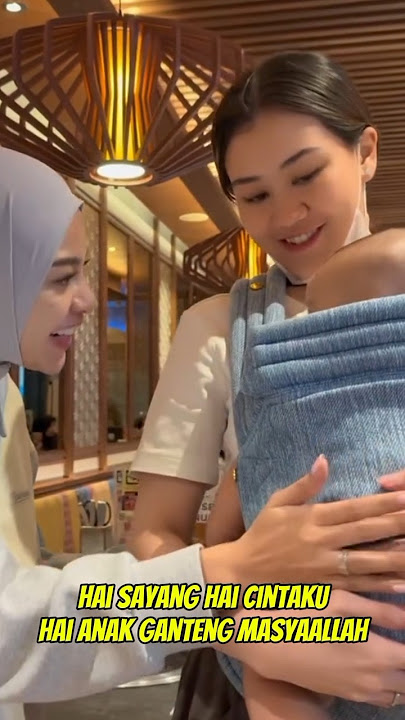 Ameena also got excited seeing Mama Nur being excited with Arash #ameena #aurelhermansyah #arash
