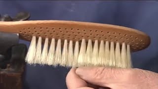 HighlyDurable Brushes whose Bristles were HandInserted | Tokyo Teue Brush (Handmade Brushes).