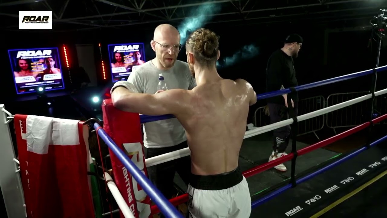 James Powell vs Roshan Patel
