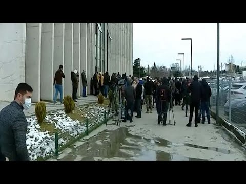 ოპოზიცია ვადამდელ არჩევნებს ითხოვს