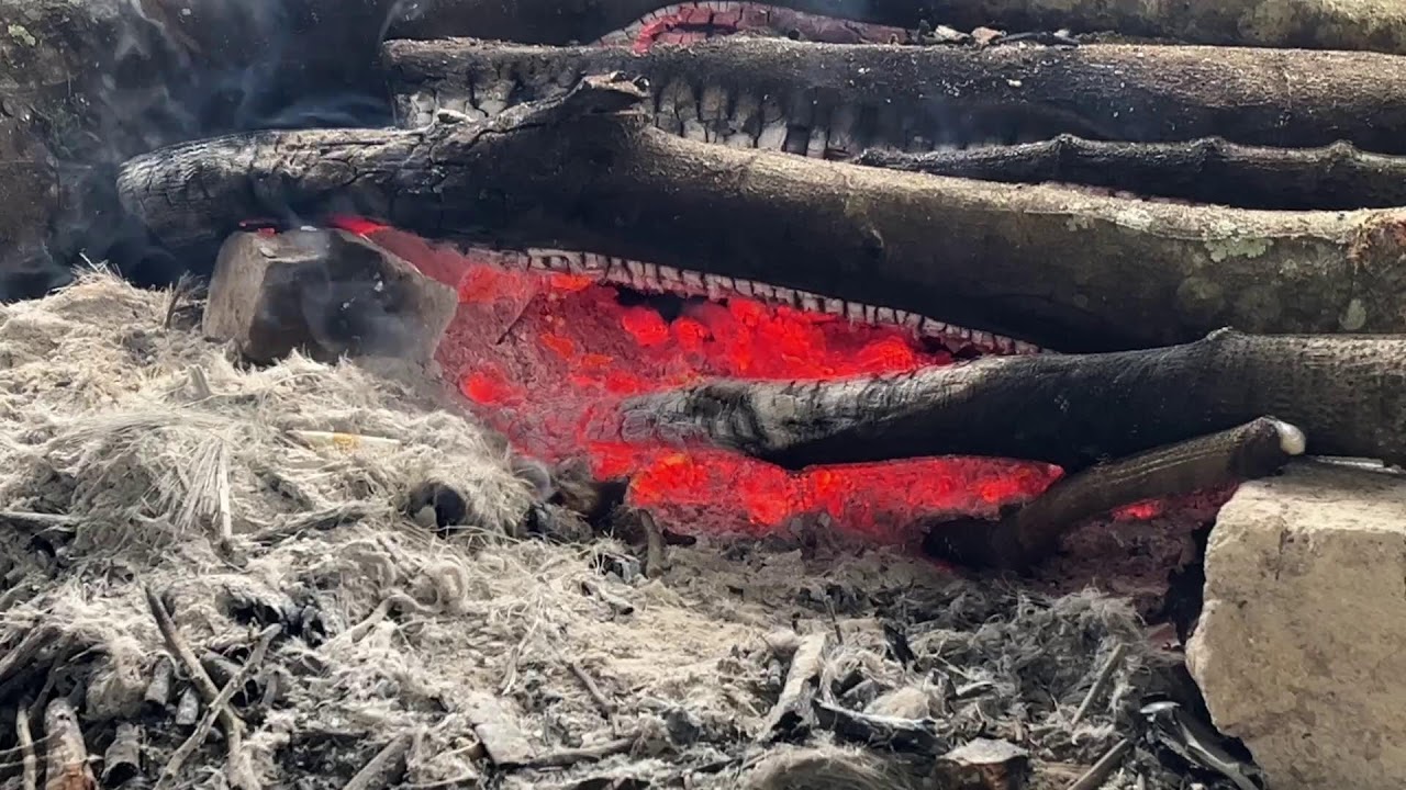 Graceful Piano Fireplace Ambience 🔥 | Soft Crackling Fire Sounds & Instrumental Piano for Deep Sleep