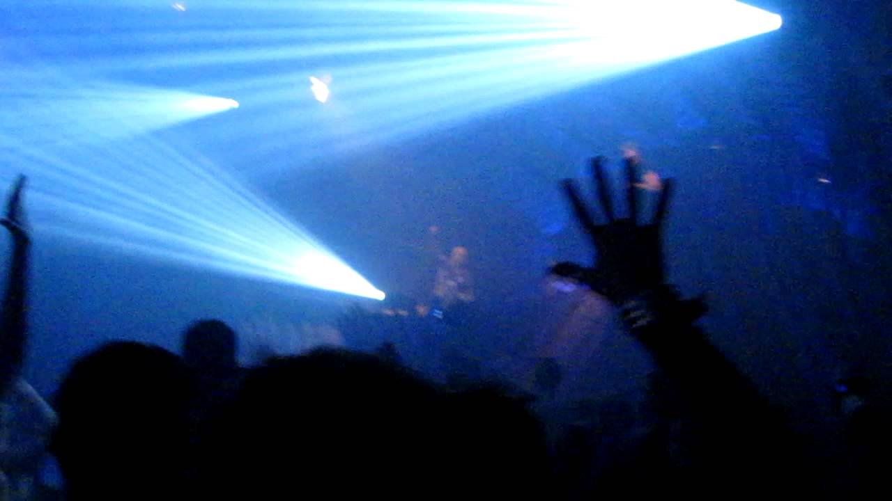 Headhunterz & Wildstylez @ afterparty DefQon 1