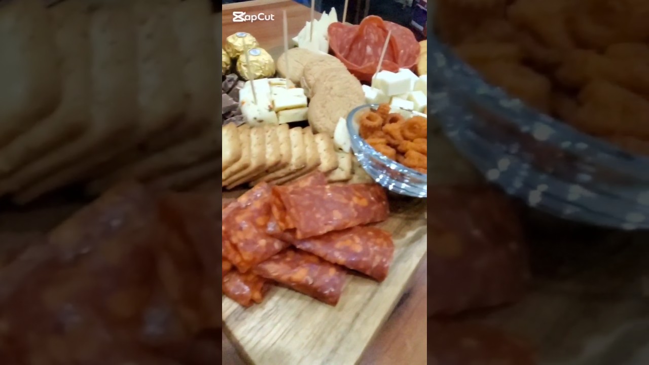 Meat and cheese platter 