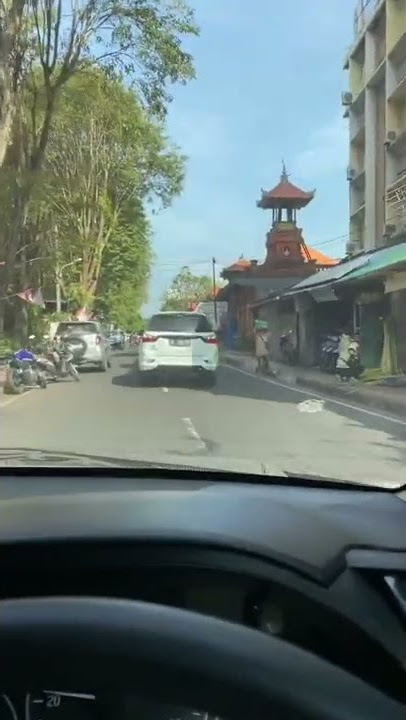 Jalanan otw Kuta Bali drive