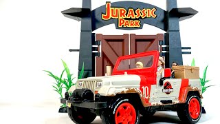 Jurassic Park Iconic Gates made from Kenner Jurassic Park Compound playset for my Mattel Collection