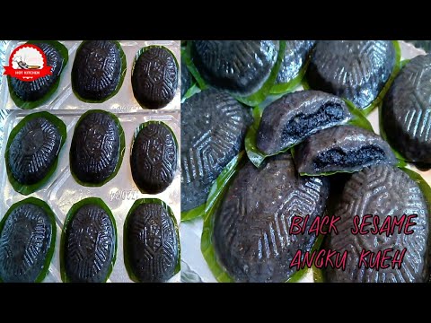 BLACK SESAMI ANGKU KUEH /KUE BIJI  WIJEN HITAM(lembut Dan Bagus untuk kesehatan tubuh)